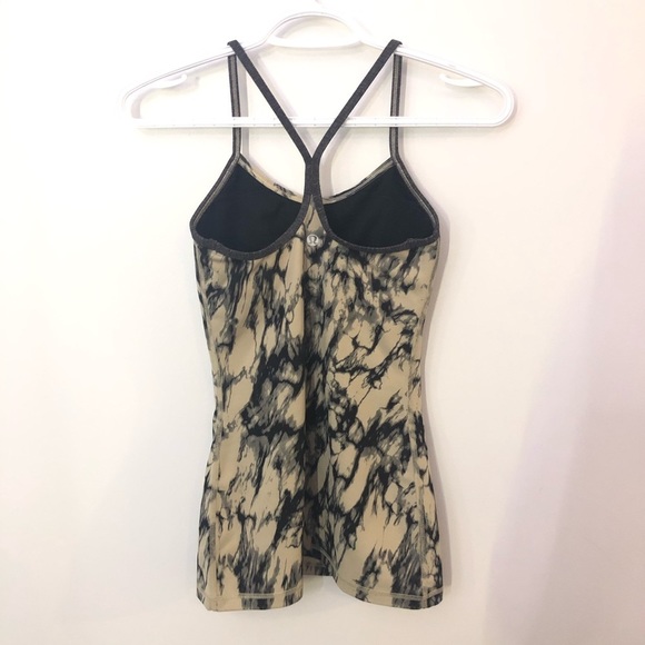 Lululemon Tank - Picture 12 of 16